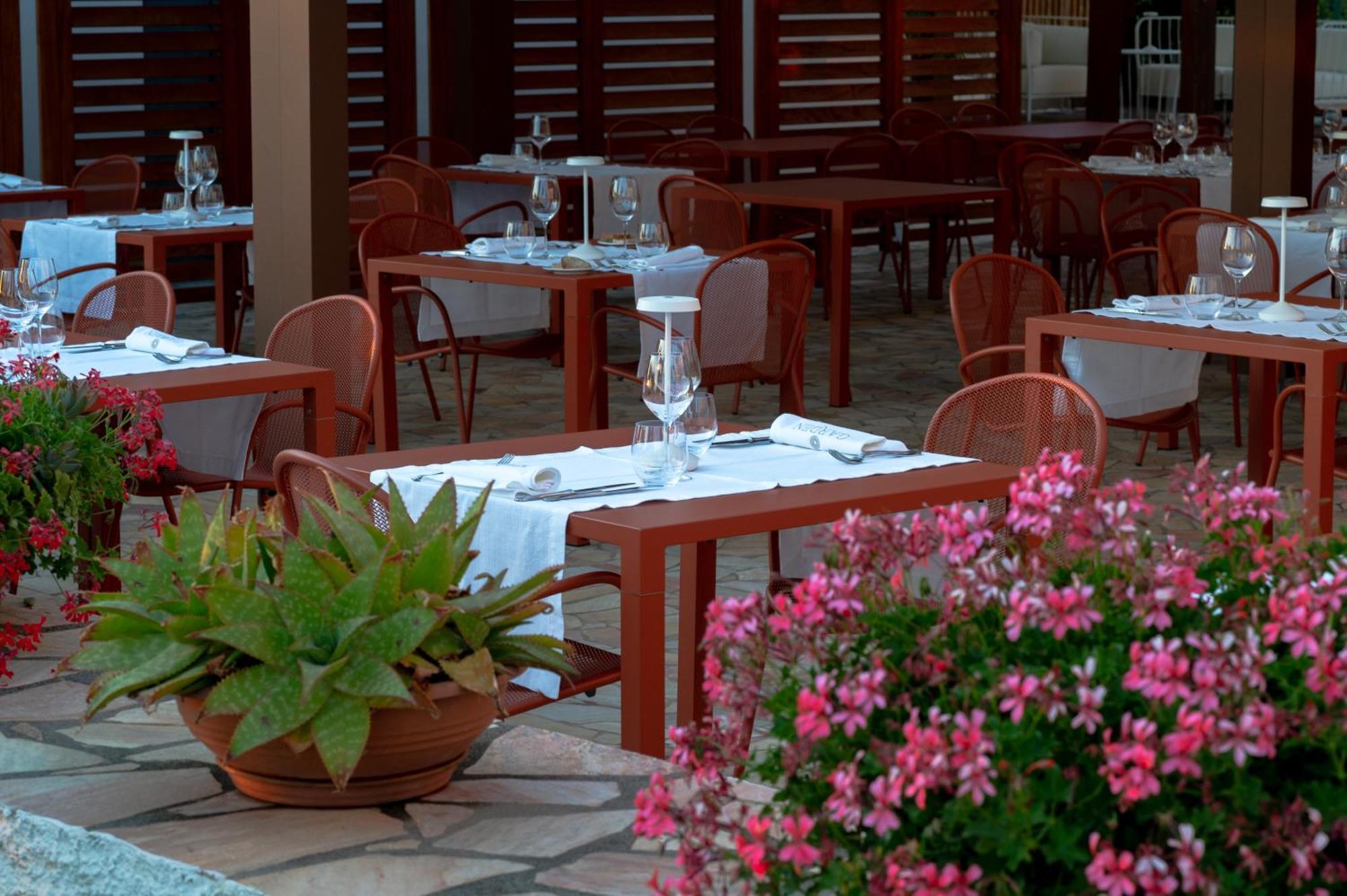 Hotel Garden Praia a Mare Zewnętrze zdjęcie