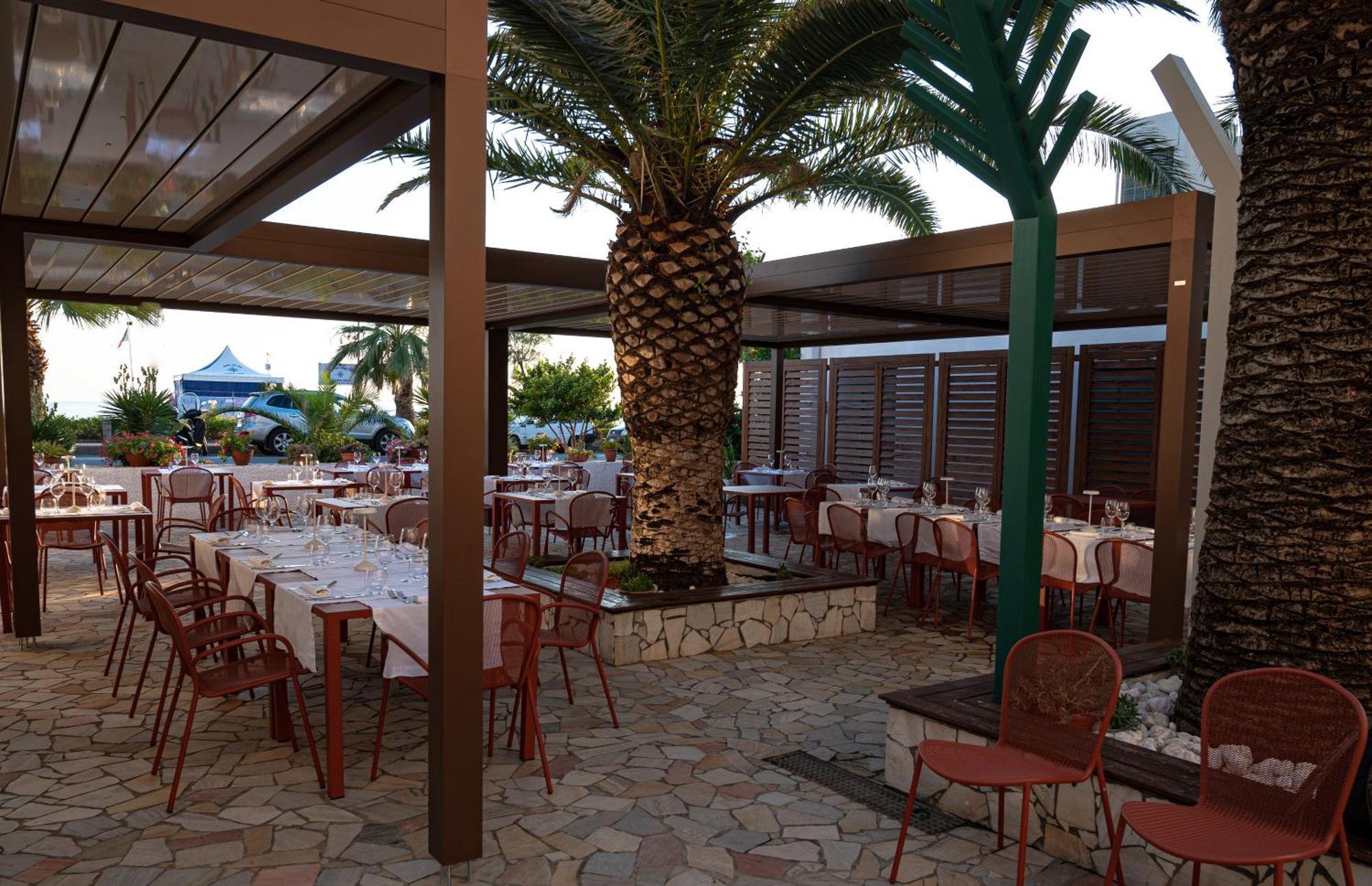 Hotel Garden Praia a Mare Zewnętrze zdjęcie