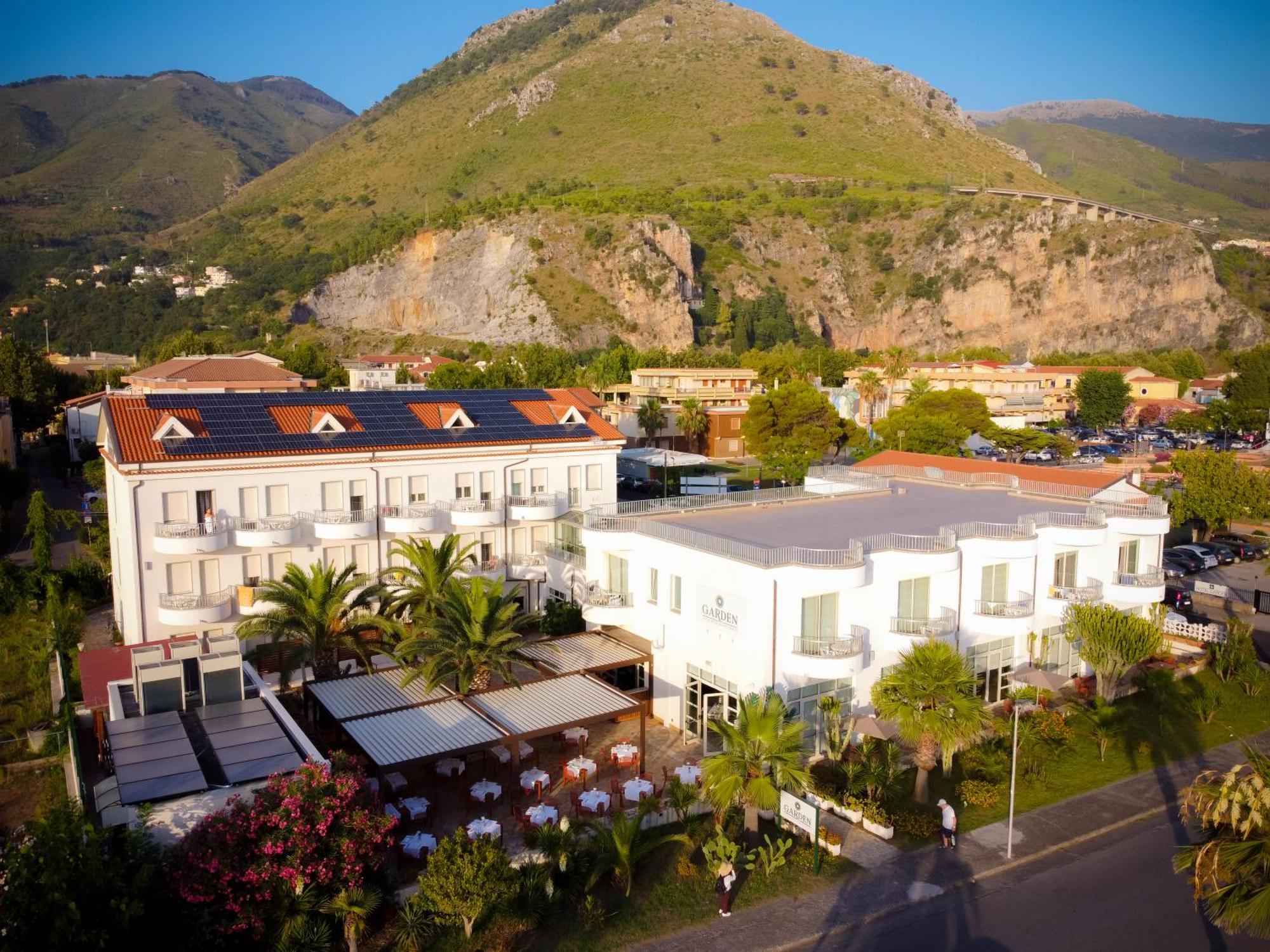 Hotel Garden Praia a Mare Zewnętrze zdjęcie
