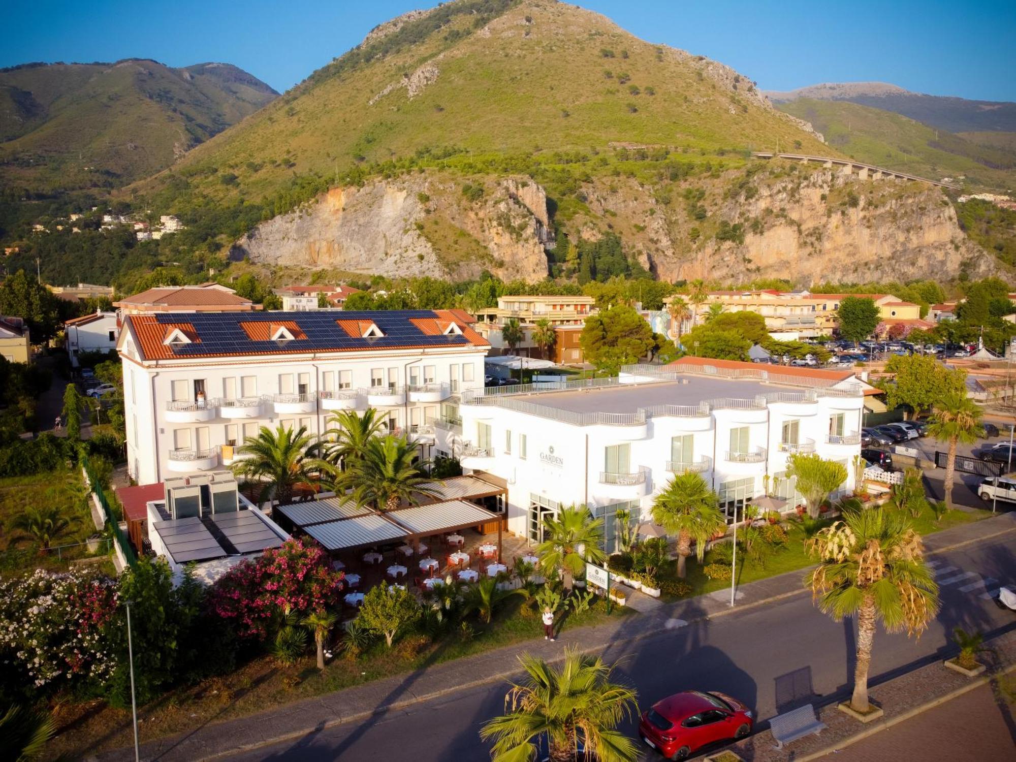 Hotel Garden Praia a Mare Zewnętrze zdjęcie