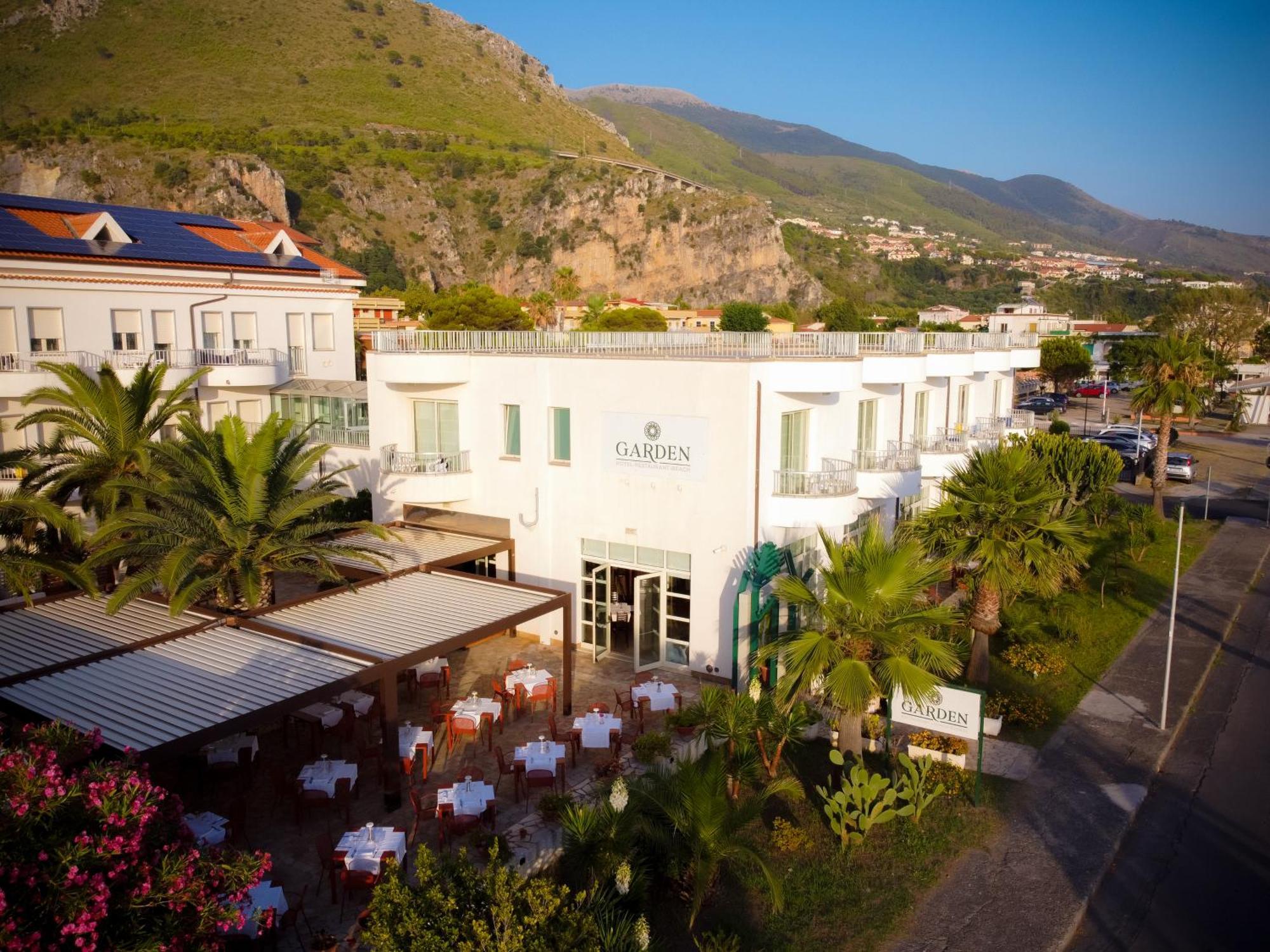 Hotel Garden Praia a Mare Zewnętrze zdjęcie