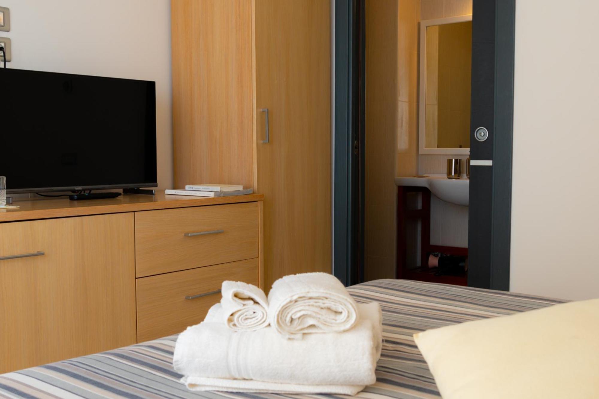 Hotel Garden Praia a Mare Zewnętrze zdjęcie