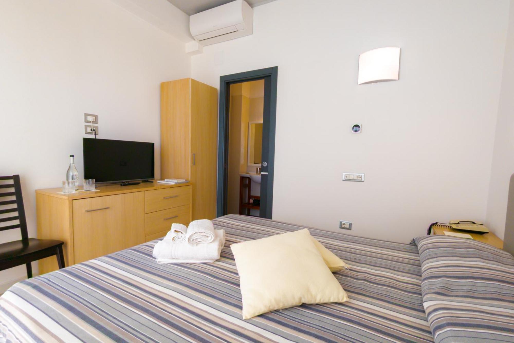Hotel Garden Praia a Mare Zewnętrze zdjęcie