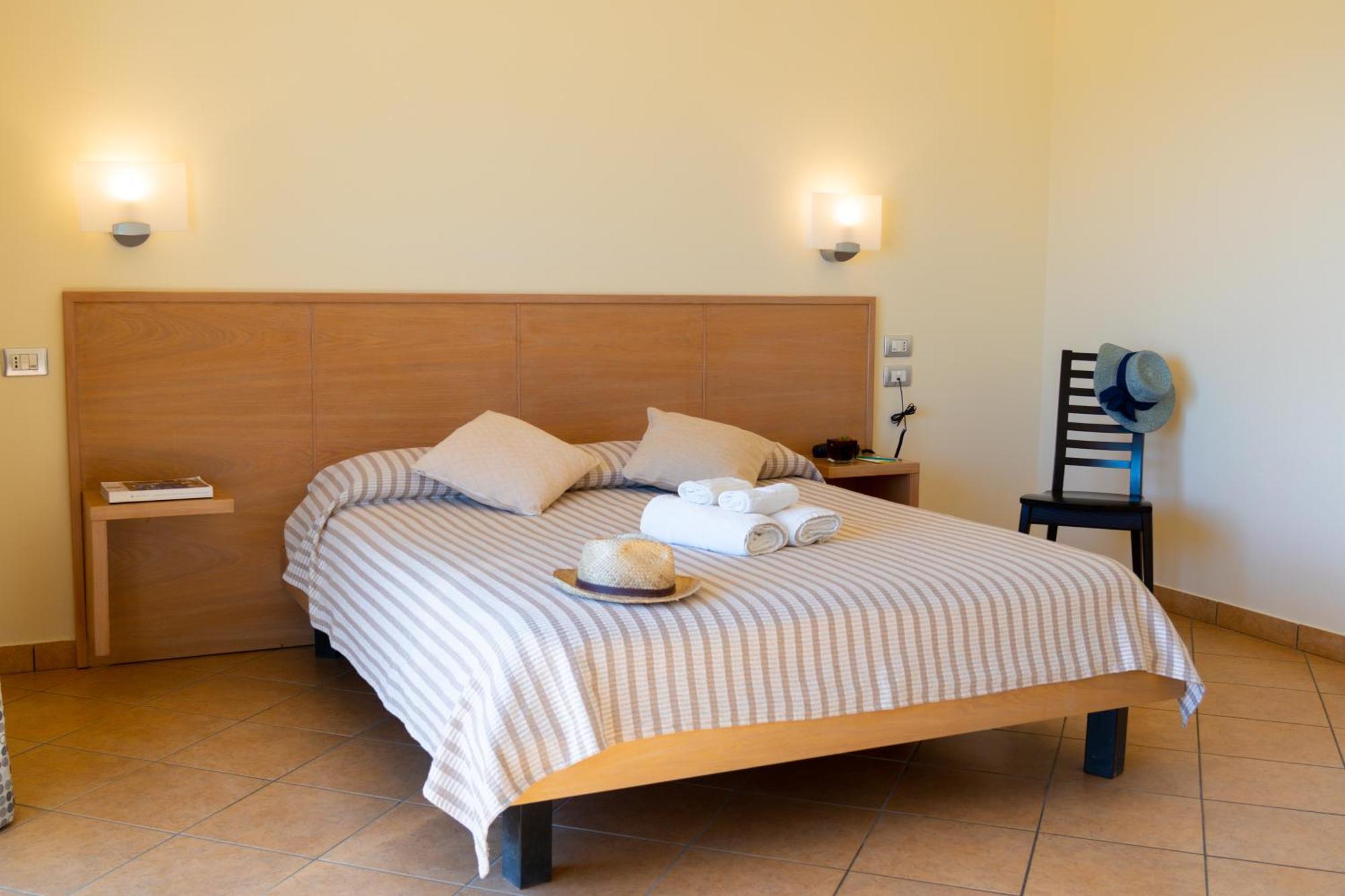 Hotel Garden Praia a Mare Zewnętrze zdjęcie